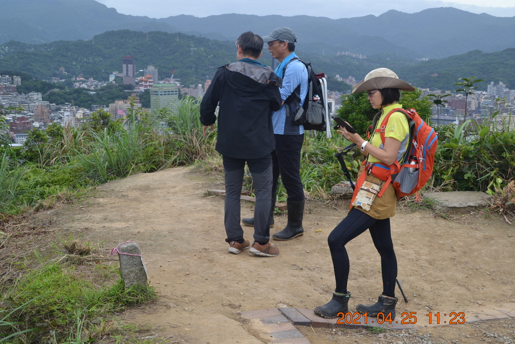 DSC_0165.JPG DSC_0165.JPG
