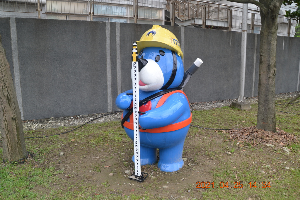 DSC_0279.JPG DSC_0279.JPG