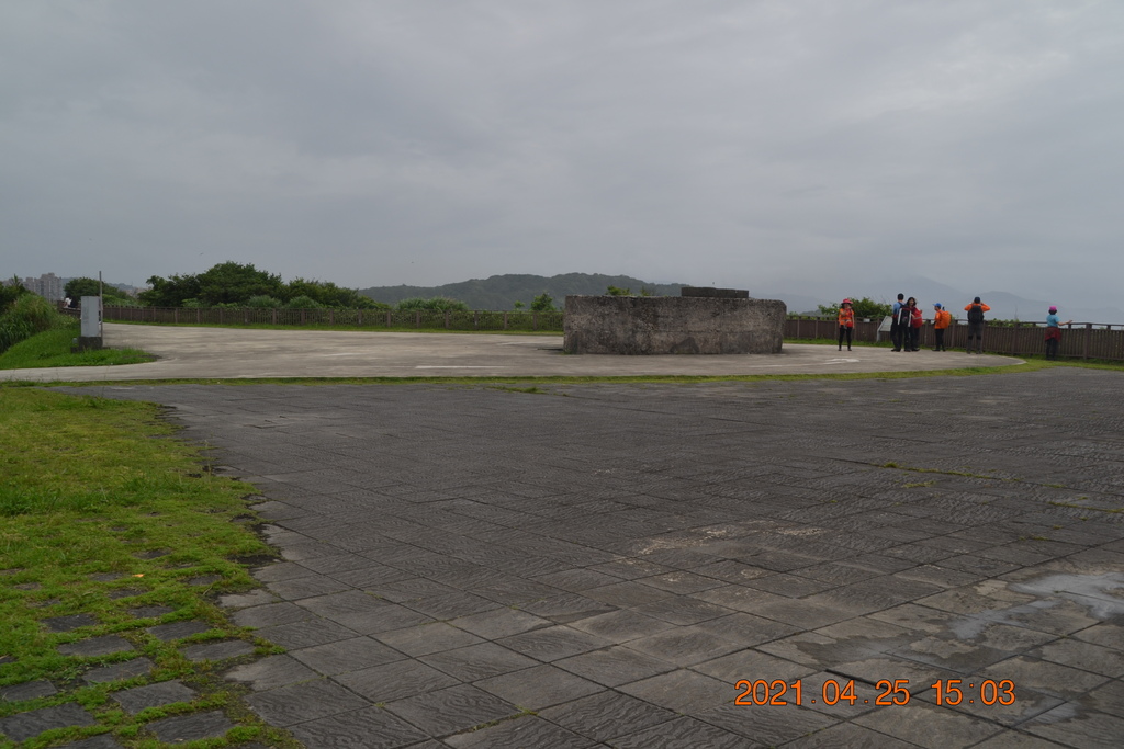 DSC_0331.JPG DSC_0331.JPG