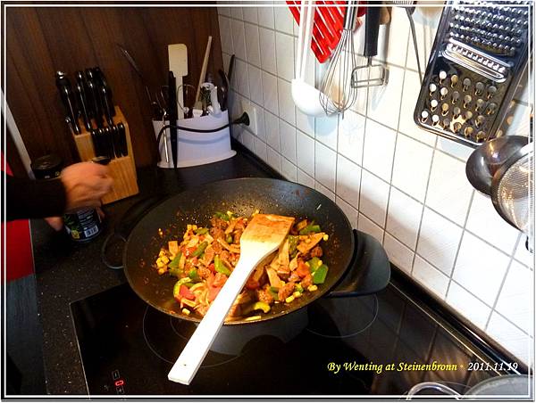 辣炒泰式牛肉燴飯的料~