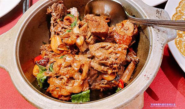 IMG_0910.jpg IMG_0910.jpg