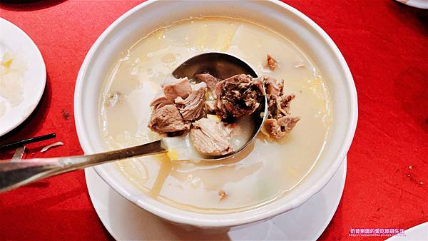 IMG_0916.jpg IMG_0916.jpg