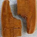 MINNETONKA淺棕流蘇中統靴 尺寸: US 2(約22公分)版型偏窄