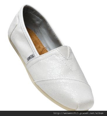 2015-04-12 19_05_02-Bridal White Glitter Women's Classics _ TOMS.jpg