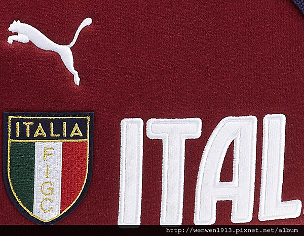 2015-05-17 18_18_43-FIGC Italia Messenger Bag - US.png