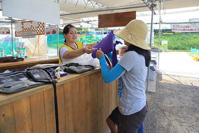 20150727金山湖、山部自然公園太陽的里、起司工房、果子工房、採櫻桃-076.JPG