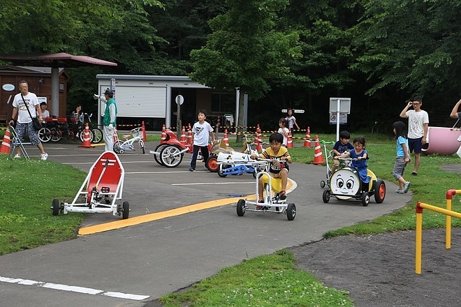 20160718東大沼、大沼公園駅、沼 の家、墨魚冰淇淋、道南四季 の杜公園、八幡阪、函館山纜車站-055.jpg