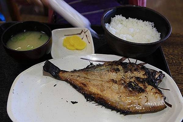 20160721-道営野塚野営場、お食事処 みさき、島武意海岸、余市宇宙記念館(道の駅)、余市蒸溜所、柿崎商店、おたる自然の村野営場-097.jpg