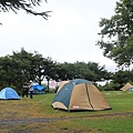 20160728稚内森林公園キャンプ場、稚內公園(エコ足湯、南極観測樺太犬記念碑、氷雪の門)、野寒布岬、漁師の店、北防波堤ドーム、稚内駅、副港市場買稚內鮮乳、道立宗谷公園、宗谷岬、日本最北端の郵便局、浜頓別湖畔キャンプ場-002.jpg