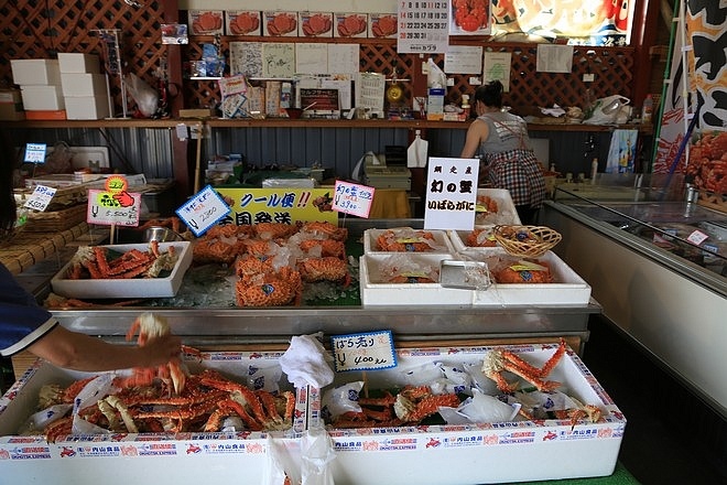 20160731網走感動朝市食堂、北浜駅、呼人浦キャンプ場、メルヘンの丘めまんべつ(大空町道の駅)、肉の割烹田村、東藻琴芝桜公園、天に続く道、国設知床野営場-002.jpg