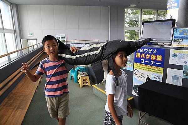 20160803尾岱沼ふれあいキャンプ場、標津羊羹本舗、標津サーモン科学館、道立ゆめの森公園、回転寿司花まる中標津店、Coin Laundry、A-COOP中標津店買養老牛放牧牛乳-069.jpg