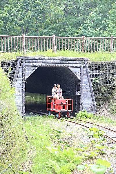 20160803尾岱沼ふれあいキャンプ場、標津羊羹本舗、標津サーモン科学館、道立ゆめの森公園、回転寿司花まる中標津店、Coin Laundry、A-COOP中標津店買養老牛放牧牛乳-124.jpg