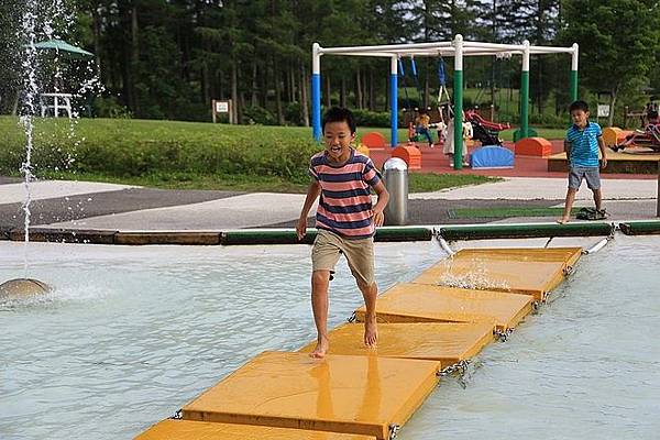 20160803尾岱沼ふれあいキャンプ場、標津羊羹本舗、標津サーモン科学館、道立ゆめの森公園、回転寿司花まる中標津店、Coin Laundry、A-COOP中標津店買養老牛放牧牛乳-130.jpg