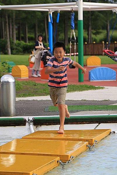 20160803尾岱沼ふれあいキャンプ場、標津羊羹本舗、標津サーモン科学館、道立ゆめの森公園、回転寿司花まる中標津店、Coin Laundry、A-COOP中標津店買養老牛放牧牛乳-133.jpg