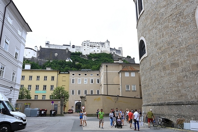 20170707薩爾斯堡一日券-莫札特出生地、薩爾茨堡主教座堂、salzach cruise tour、海布倫宮、SPAR買晚餐-054.jpg