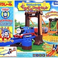 TOMY-c.jpg