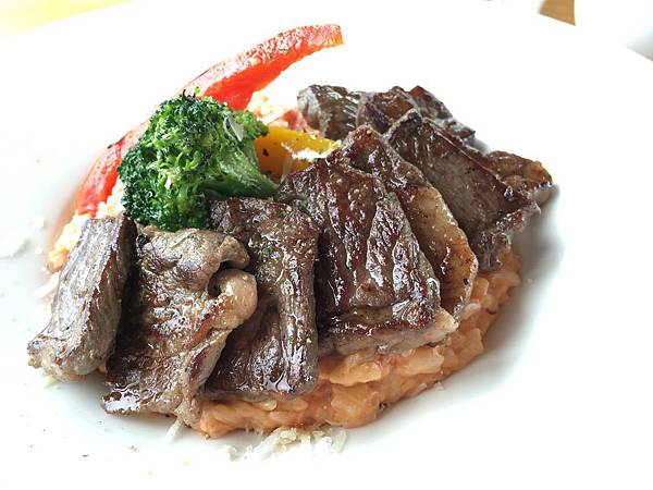 IMG_2690 IMG_2690