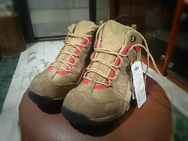 132221.jpg 132221.jpg