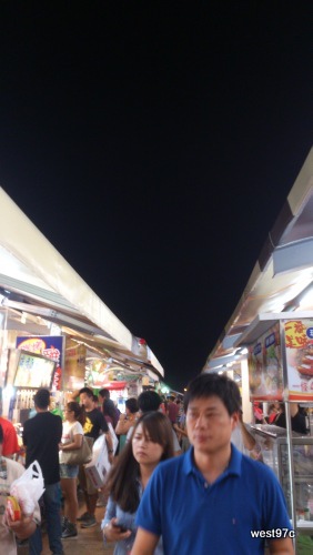 02金鑚觀光夜市15_滿滿的人潮,滿滿的錢潮.jpg 02金鑚觀光夜市15_滿滿的人潮,滿滿的錢潮.jpg