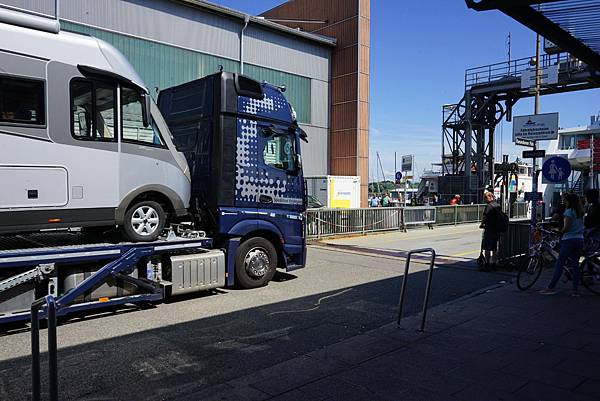 DSC06987.JPG DSC06987.JPG