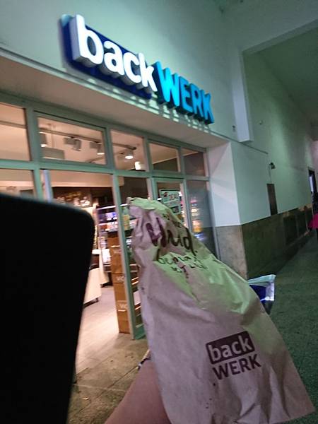 DSC_4955.JPG DSC_4955.JPG