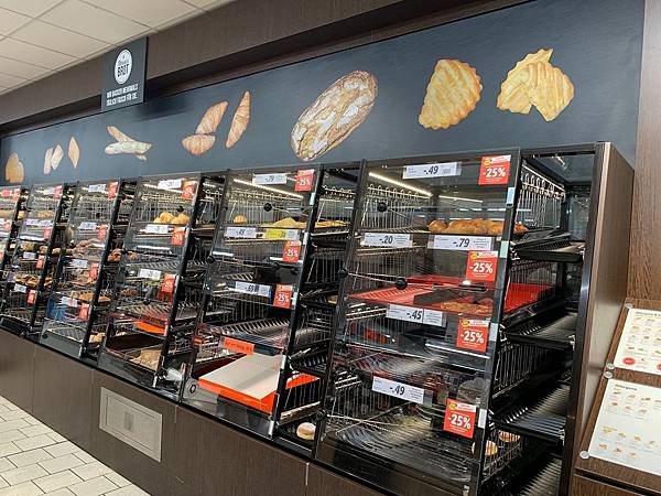 IMG_2605.JPG IMG_2605.JPG