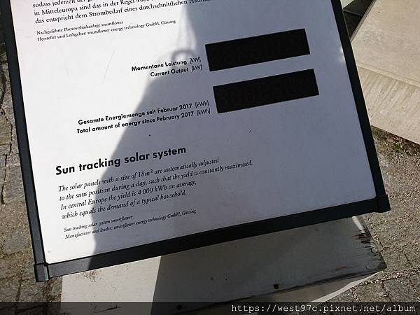 DSC_5556.JPG DSC_5556.JPG