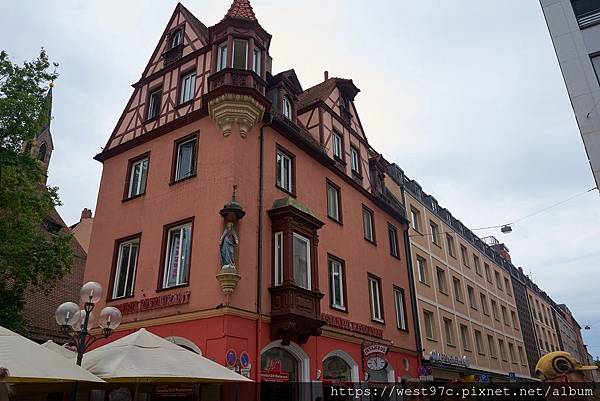 DSC07880.jpg DSC07880.jpg