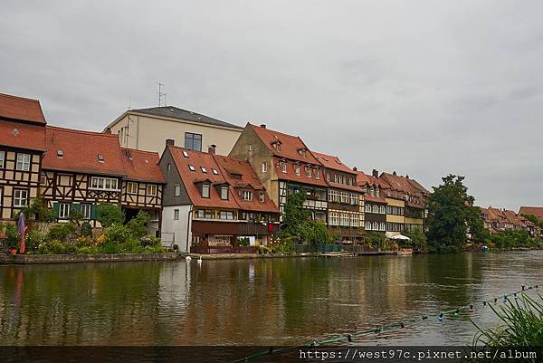 DSC08000.jpg DSC08000.jpg