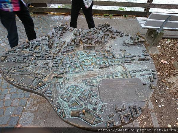 DSC_5600.JPG DSC_5600.JPG