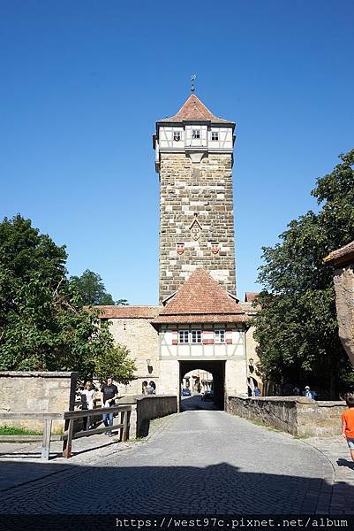 DSC08052.jpg DSC08052.jpg