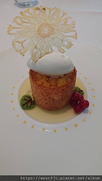 824593.jpg 824593.jpg