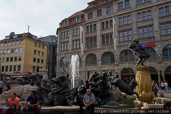 DSC08327.jpg DSC08327.jpg