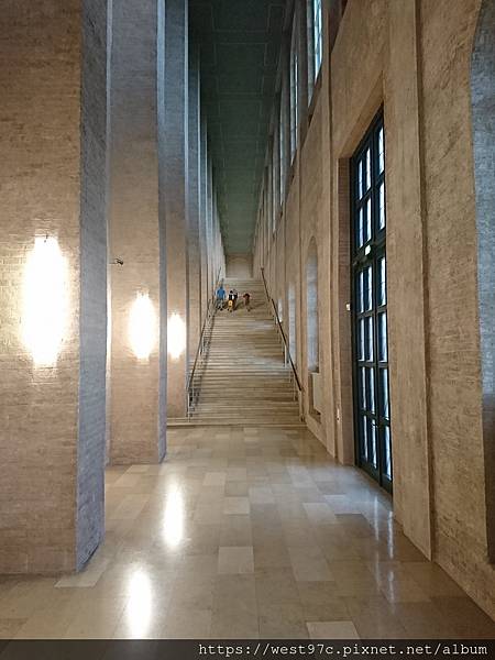 DSC_5771.JPG DSC_5771.JPG