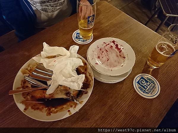 DSC_5828.JPG DSC_5828.JPG