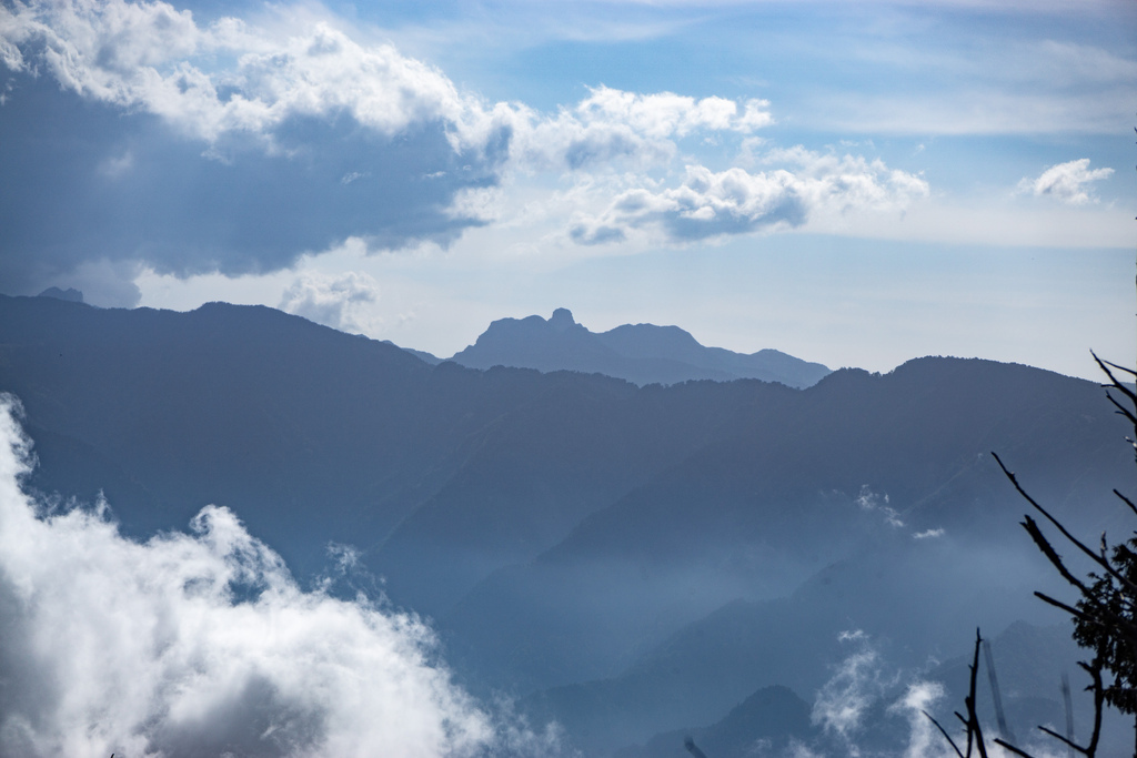 210502-03 [大同] 加羅湖、加羅山