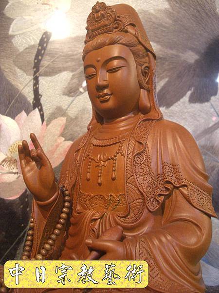 L2001.梢楠木觀音(卍字衣袖).JPG L2001.梢楠木觀音(卍字衣袖).JPG