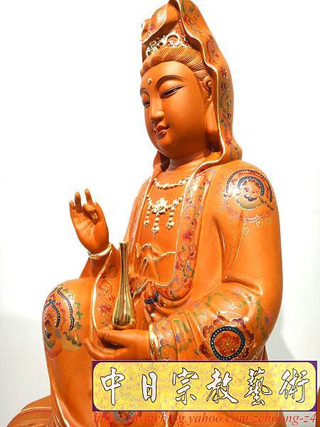 L3901.極緻神桌佛像雕刻 自在觀世音菩薩神像雕刻 極彩描金製做.JPG