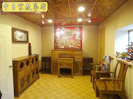 N22402.五尺一柚木櫃型神桌佛桌 實木龍壁神聯 壁龍佛掛雕刻 金箔製做.JPG N22402.五尺一柚木櫃型神桌佛桌 實木龍壁神聯 壁龍佛掛雕刻 金箔製做.JPG