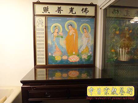 N24702.3尺6輪櫃式神桌佛桌 西方三聖佛聯佛掛.JPG N24702.3尺6輪櫃式神桌佛桌 西方三聖佛聯佛掛.JPG