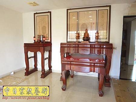 N25701.神桌與公媽桌分開的神明廳 五尺一佛桌搭二尺七祖先桌.JPG N25701.神桌與公媽桌分開的神明廳 五尺一佛桌搭二尺七祖先桌.JPG