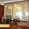 N26207.五尺一櫃式佛堂設計 箱桶型神桌佛桌  木雕金箔佛聯.JPG