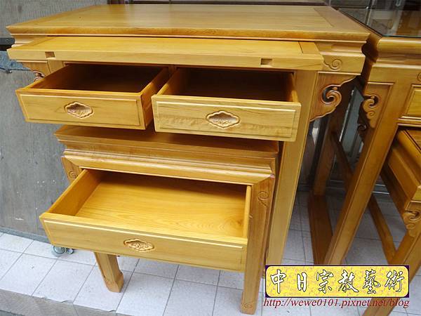 M15806.台灣檜木神桌 3尺6佛桌樣式 明式檜木神桌.JPG