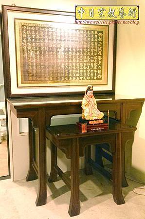 M30601.發字型神桌設計 5尺1佛桌樣示 雷射雕刻心經木雕聯 神桌神龕後貼設計.JPG M30601.發字型神桌設計 5尺1佛桌樣示 雷射雕刻心經木雕聯 神桌神龕後貼設計.JPG