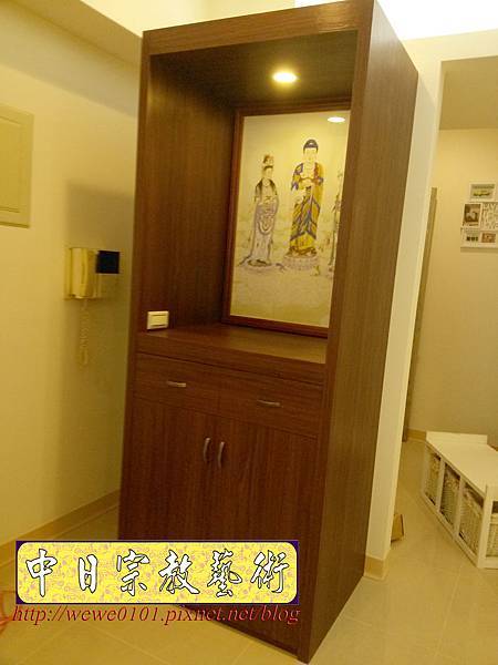 N30901.現代居家佛堂佛櫥 2尺9佛櫥西方三聖佛聯佛掛.jpg N30901.現代居家佛堂佛櫥 2尺9佛櫥西方三聖佛聯佛掛.jpg