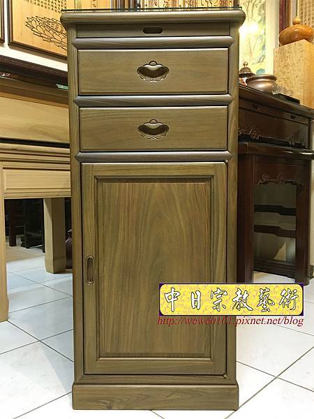 M19601.綠檀公媽櫃 1尺58小供桌 佛桌.JPG M19601.綠檀公媽櫃 1尺58小供桌 佛桌.JPG