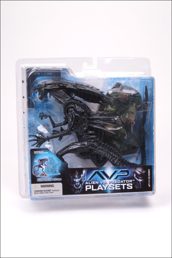 avp2_queenandpred1_packaging_01_dp