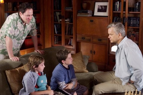 MV5BMTM4NDc0NTkxNl5BMl5BanBnXkFtZTYwMDY5NTY3._V1__SX1303_SY571_