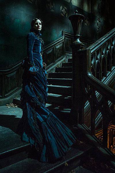 CrimsonPeak-1