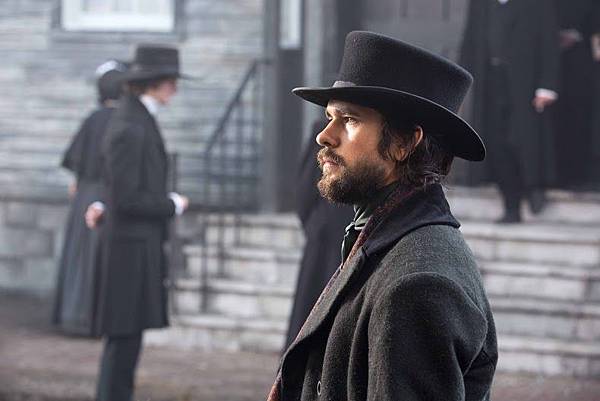 fw_fien81390411_0018